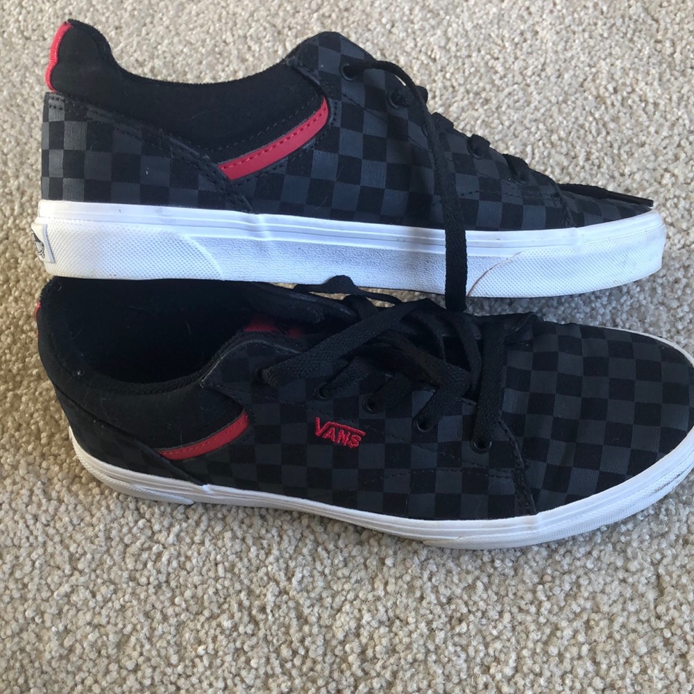 Vans brand new black checkered with red US. Youth size 7